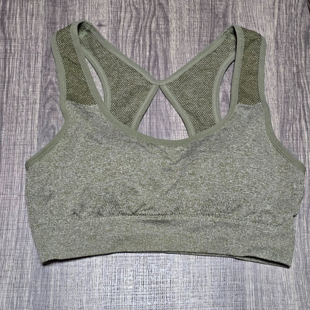 Padded Seamless Sports Bra Yoga Top Comfy Crop Athletic Gym CutoutBack Brand New - Picture 1 of 4